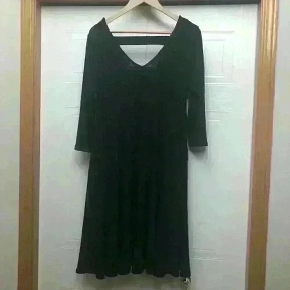 Torrid Dress Fit Flare V-Neck Back 3/4 Sleeves Stretch - Picture 11 of 11